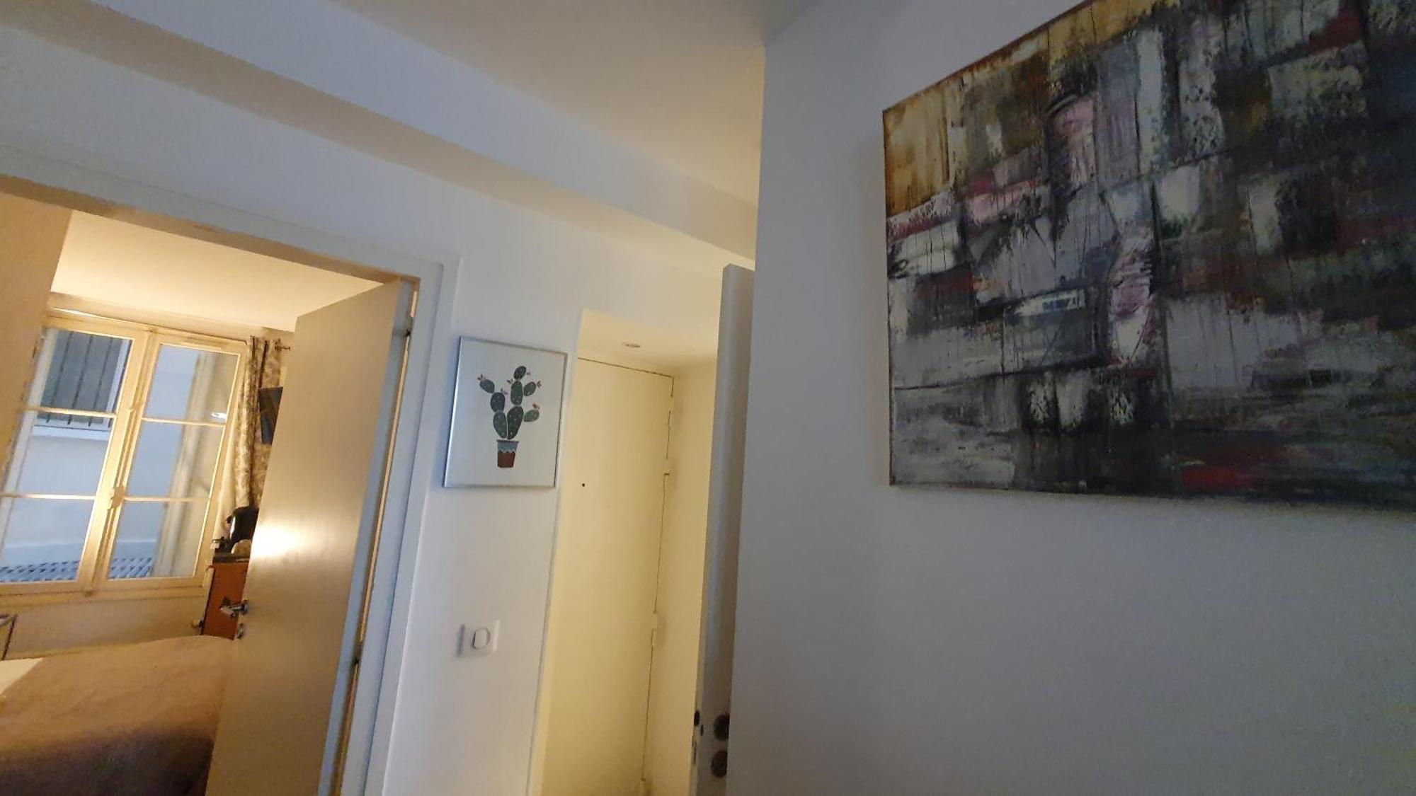 Appartamento 1 Minute Gare Montparnasse,center,close To Louvre Meusm And Eiffel Tour ,amusing Place