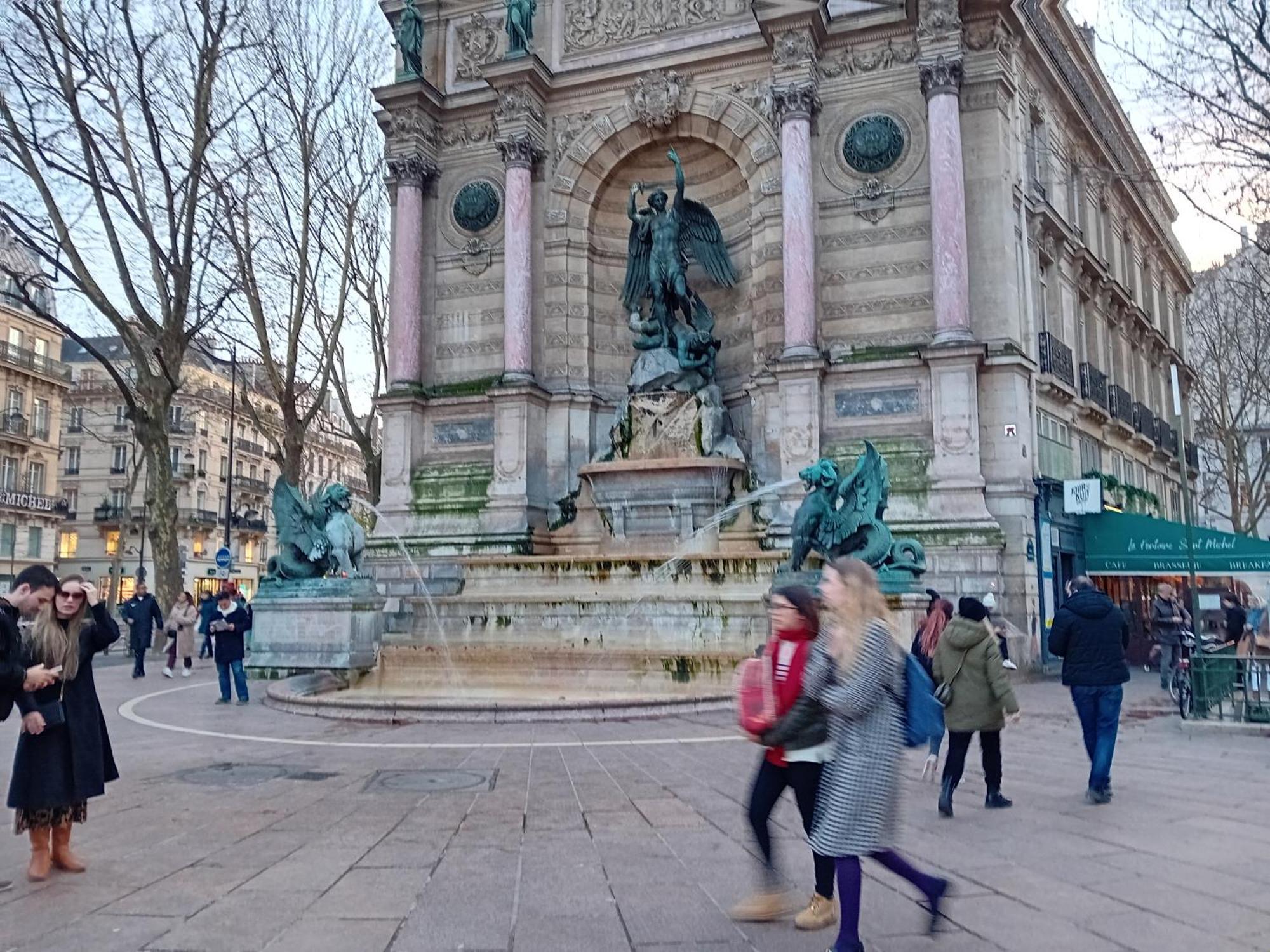 1 Minute Gare Montparnasse,center,close To Louvre Meusm And Eiffel Tour ,amusing Place Appartamento *
