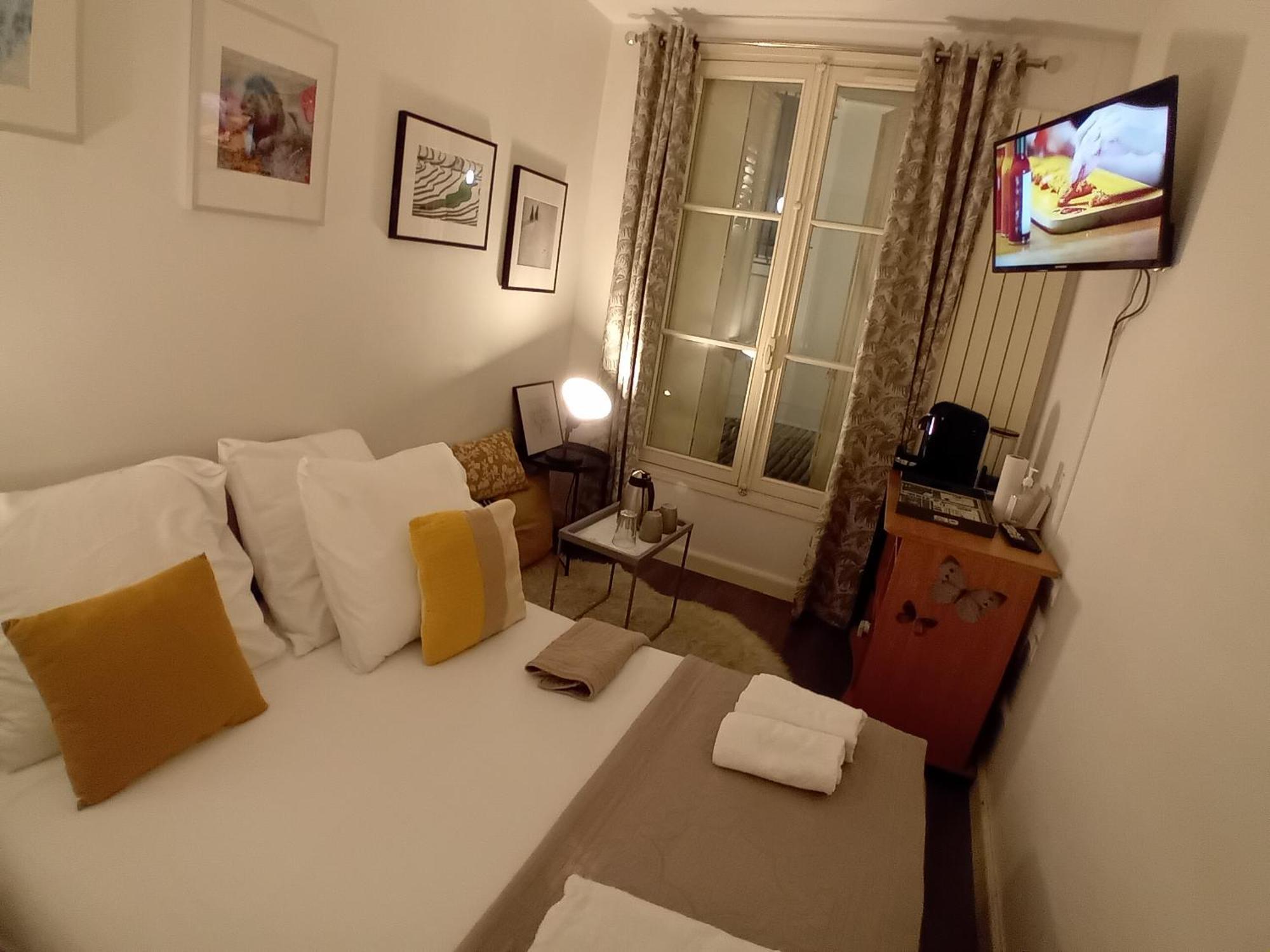 Appartamento 1 Minute Gare Montparnasse,center,close To Louvre Meusm And Eiffel Tour ,amusing Place