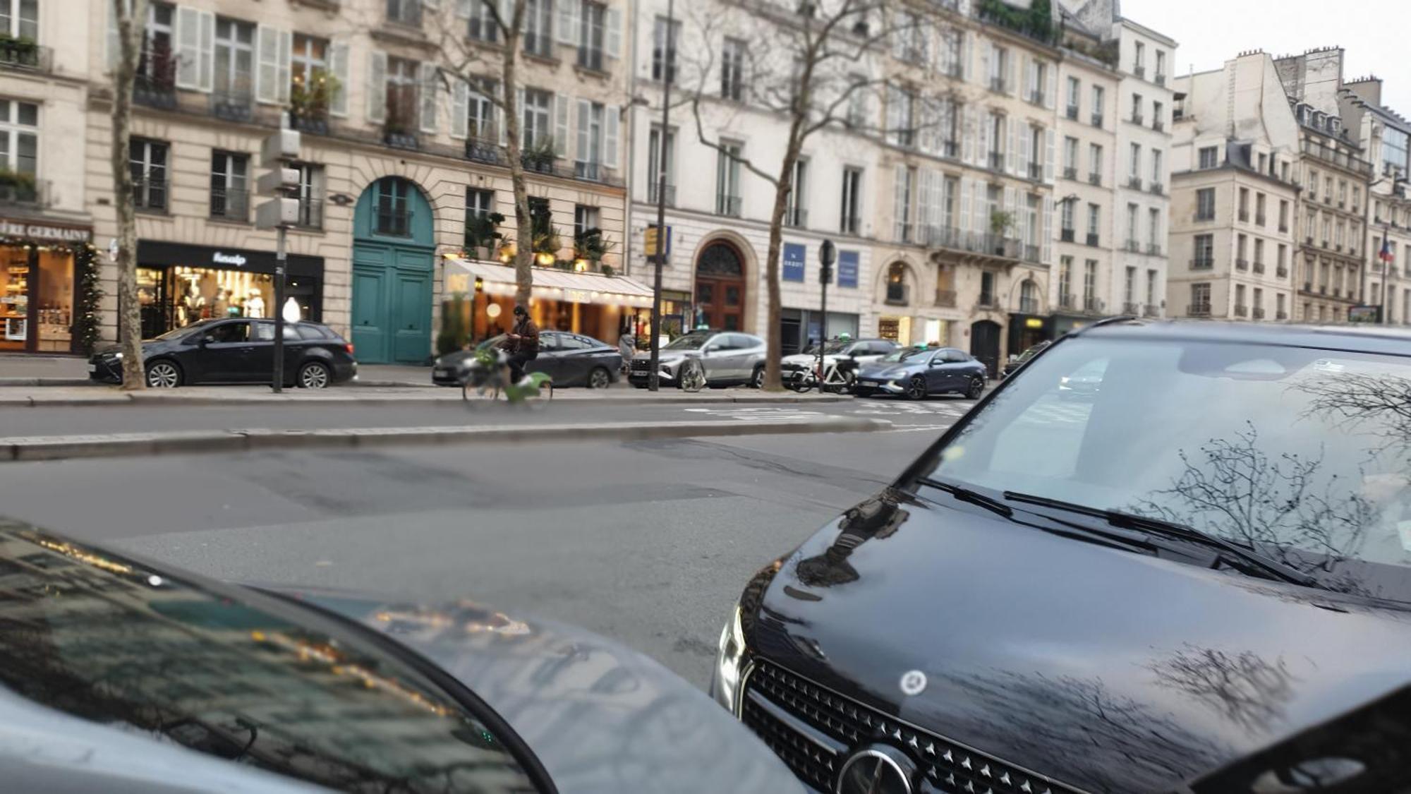 1 Minute Gare Montparnasse,center,close To Louvre Meusm And Eiffel Tour ,amusing Place * Parigi